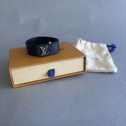Louis Vuitton LV Slim Bracelet