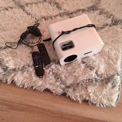 Projector An 4k Roku 