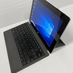 Microsoft Surface Tablet Laptop In Very Good Condition 120gb Solid State Drive And 4gb Ram