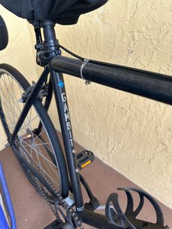 Schwinn Gambit bike (adult Bike)