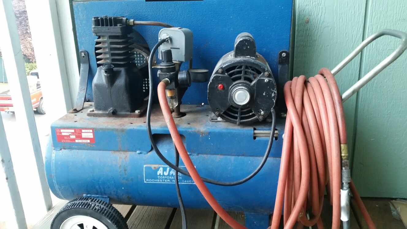 Air compressor