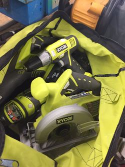 Ryobi drill tool set