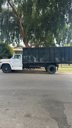 1976 Chevy dump truck 10 speed 18 foot bed