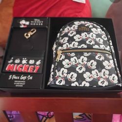 Mickey Mouse Backpack Kit 