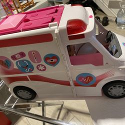 Barbie Ambulance 