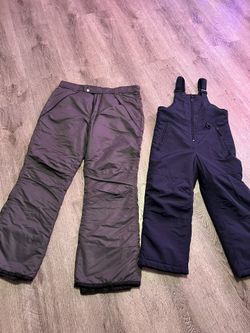 Ropa Para La Nieve Pantalón De Adulto Y El Otro Es De Niño