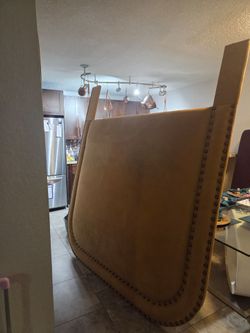 Head board