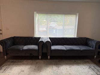 Black Velvet Chesterfield Sofa Set – 2 Pieces