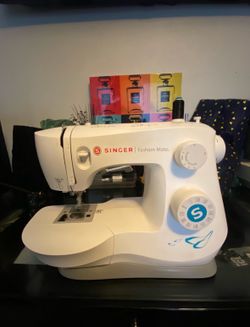 Singer Sewing Machine