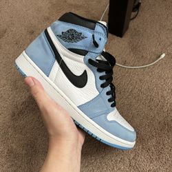 Jordan 1 University Blue 