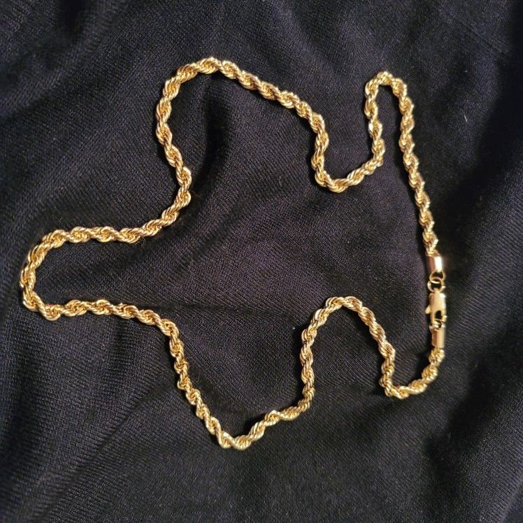 NWOT 14 Karat Overlay Rope Chain 24 Inches Lobster Claw Safety Lock