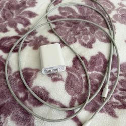 USB-C Power Adapter and Cable Set