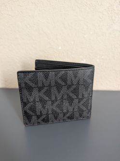 Michael kors wallet/black leather canvas
