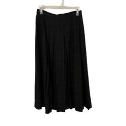 Vintage Belmont Woman’s Gray Pleated Skirt, Sz 6