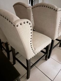 Set of 4 Counter/Bar Chairs