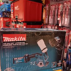 Makita 12V Max CXT Lithium-Ion Cordless Tile/ Glass Saw Kit 