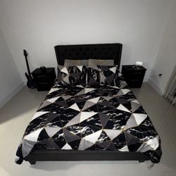 Charcoal Gray Upholstered Queen Bed Frame 