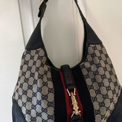 Authentic Gucci Leather Shoulder Bag
