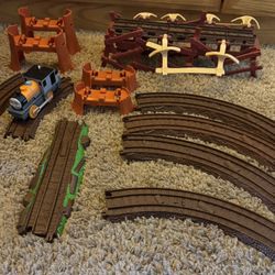 Trackmaster Shake Shake Bridge