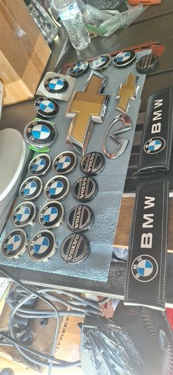 DIFERENTS BRANDS OF LOGOS AND EMBLEMS FOR SALE