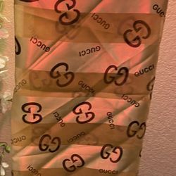 Authentic GUCCI Scarf Only 199$ Obo 