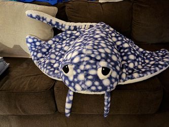 Large Sting Ray Pillow