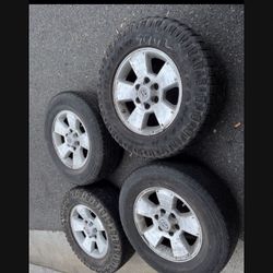 4 —- 265/65r17  6x139.7 6x5.5 Stock 265 65 17  Lexus gx4 TRD Tacoma Lexus GX470 4Runner Yukon Tahoe Tundra Rims Wheels Tires!!!!!!!!!!!!!!