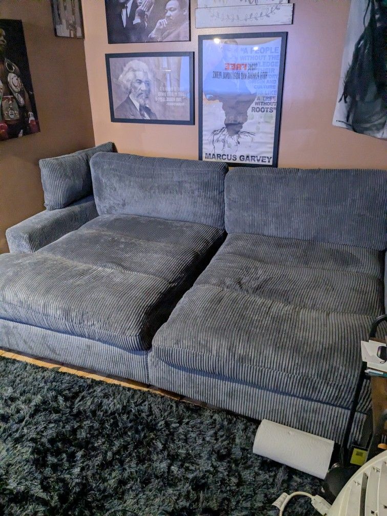 Sofa / Couch Chair