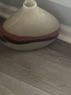 Vase For Sale $10