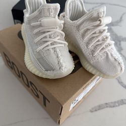 100% Authentic- Yeezys Boost 350  V2- BONE- Infants