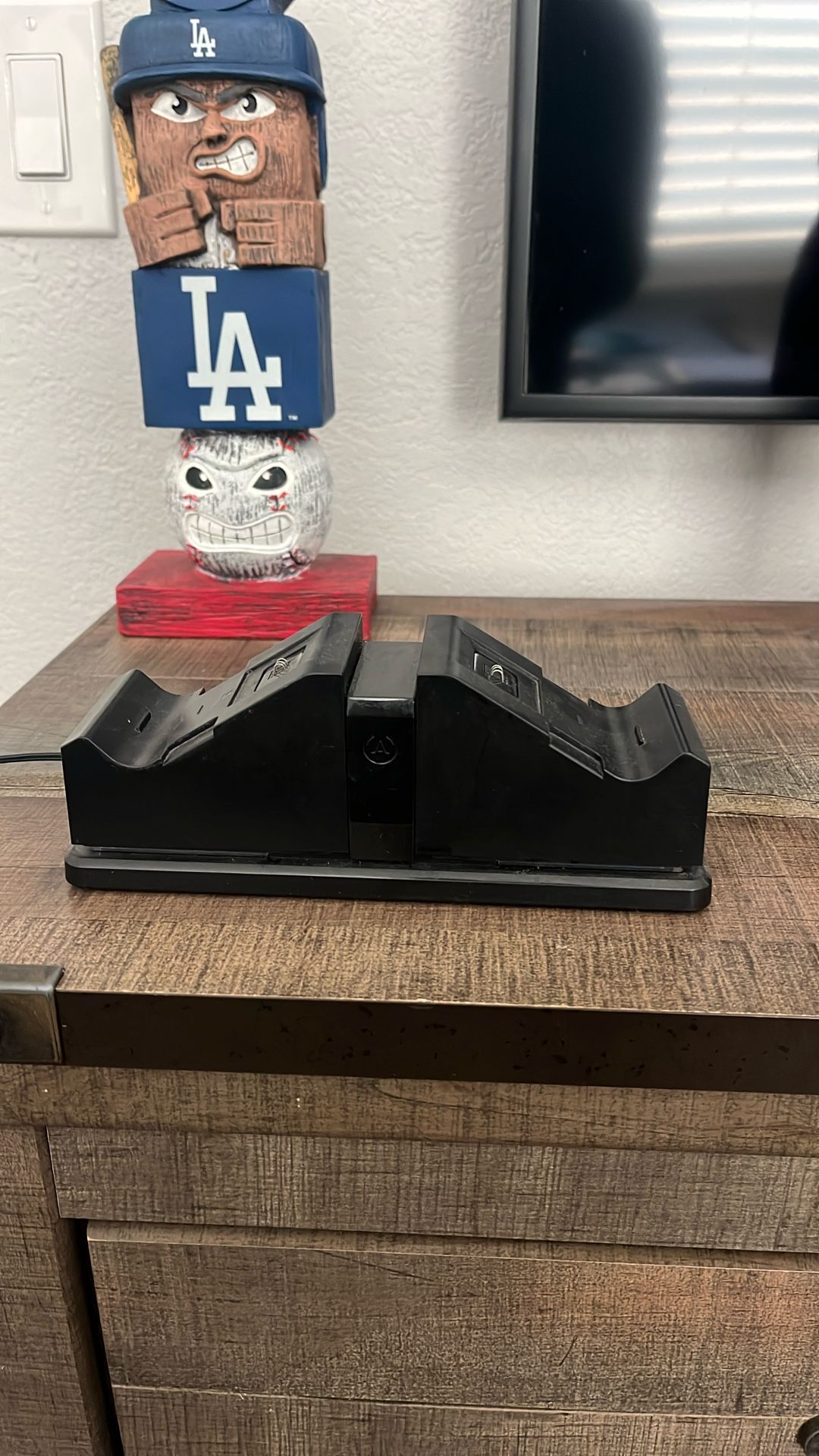 Xbox Rechargeable Station With Battery’s