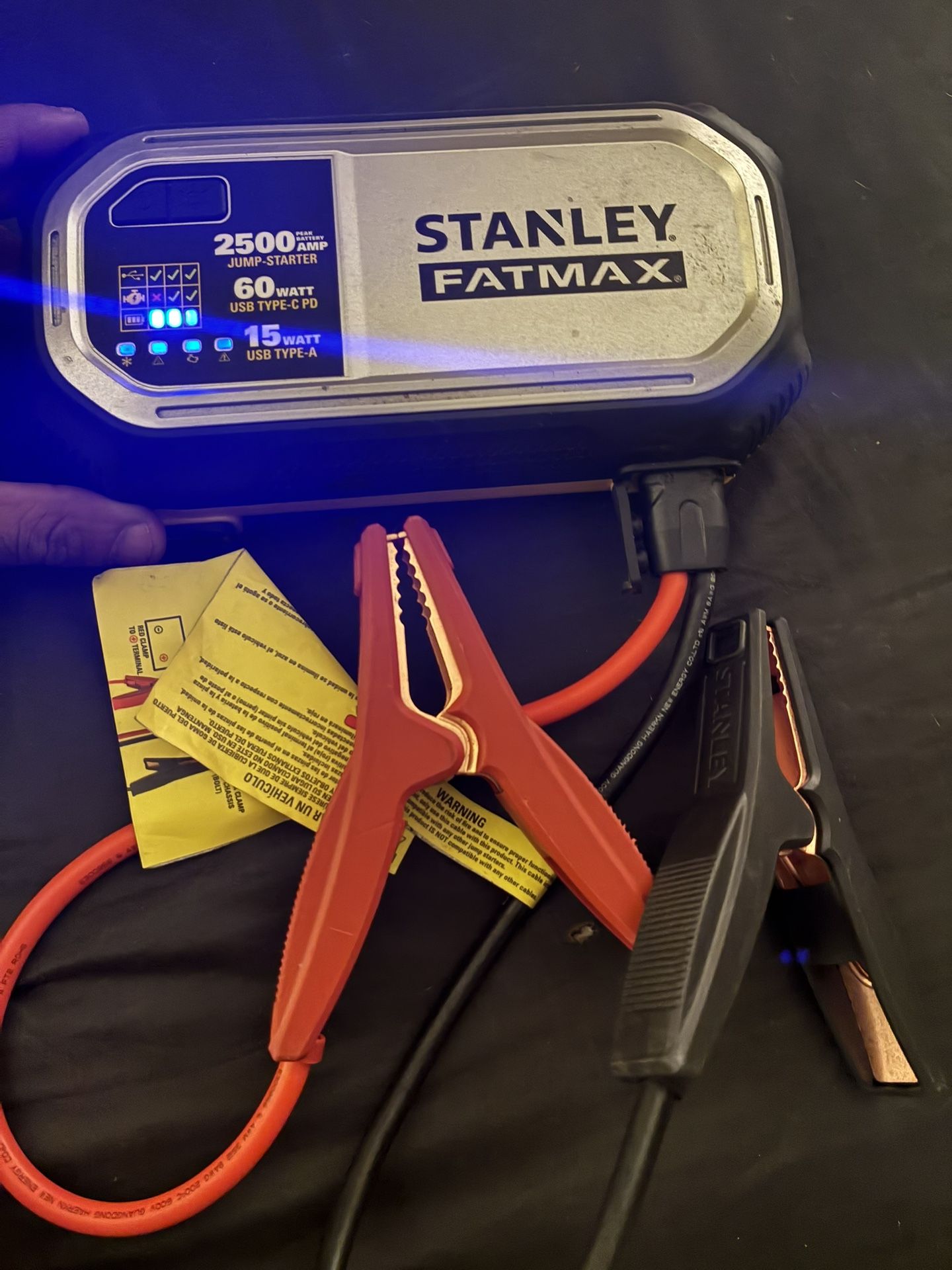 Stanley Farman Power Source/ Jump Starter “2500” Amp 60 Watt USB