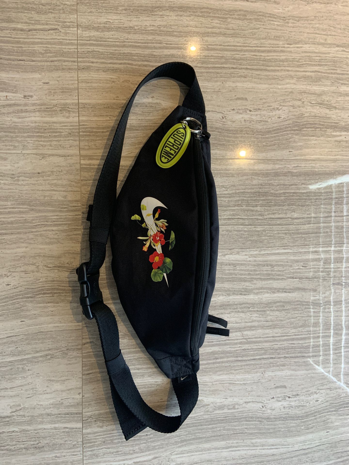 Fanny Pack w Supreme Keychain included!