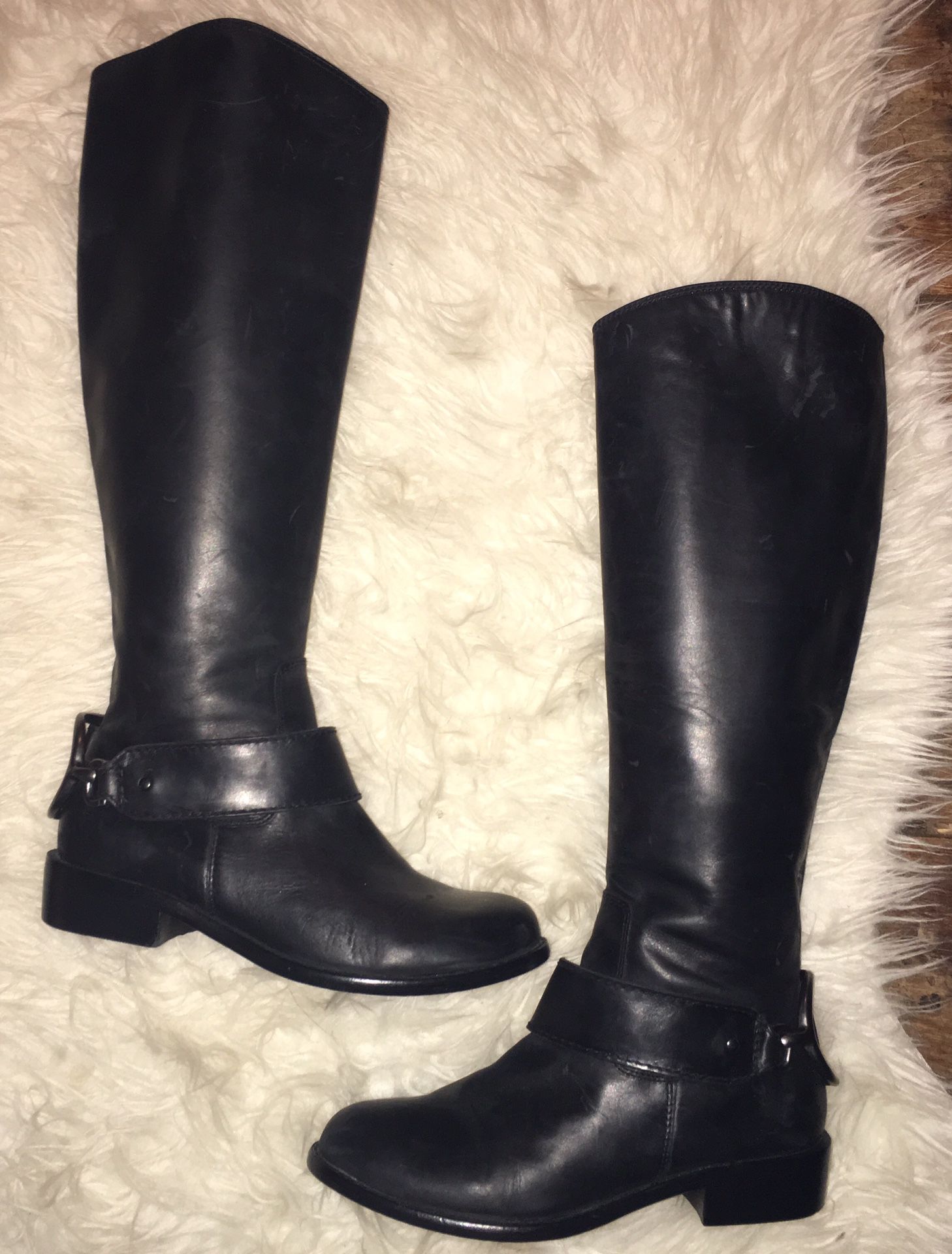 Juicy Couture tall black leather boots Sz 6.5 great Condition
