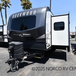 2023 Forest River Rockwood Ultra Lite 2912BS