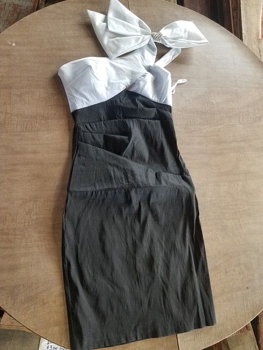 HOCO Homecoming DRESS Coqueta- Size 3 perhaps? black/white bow