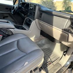 2005 Chevy Tahoe LT