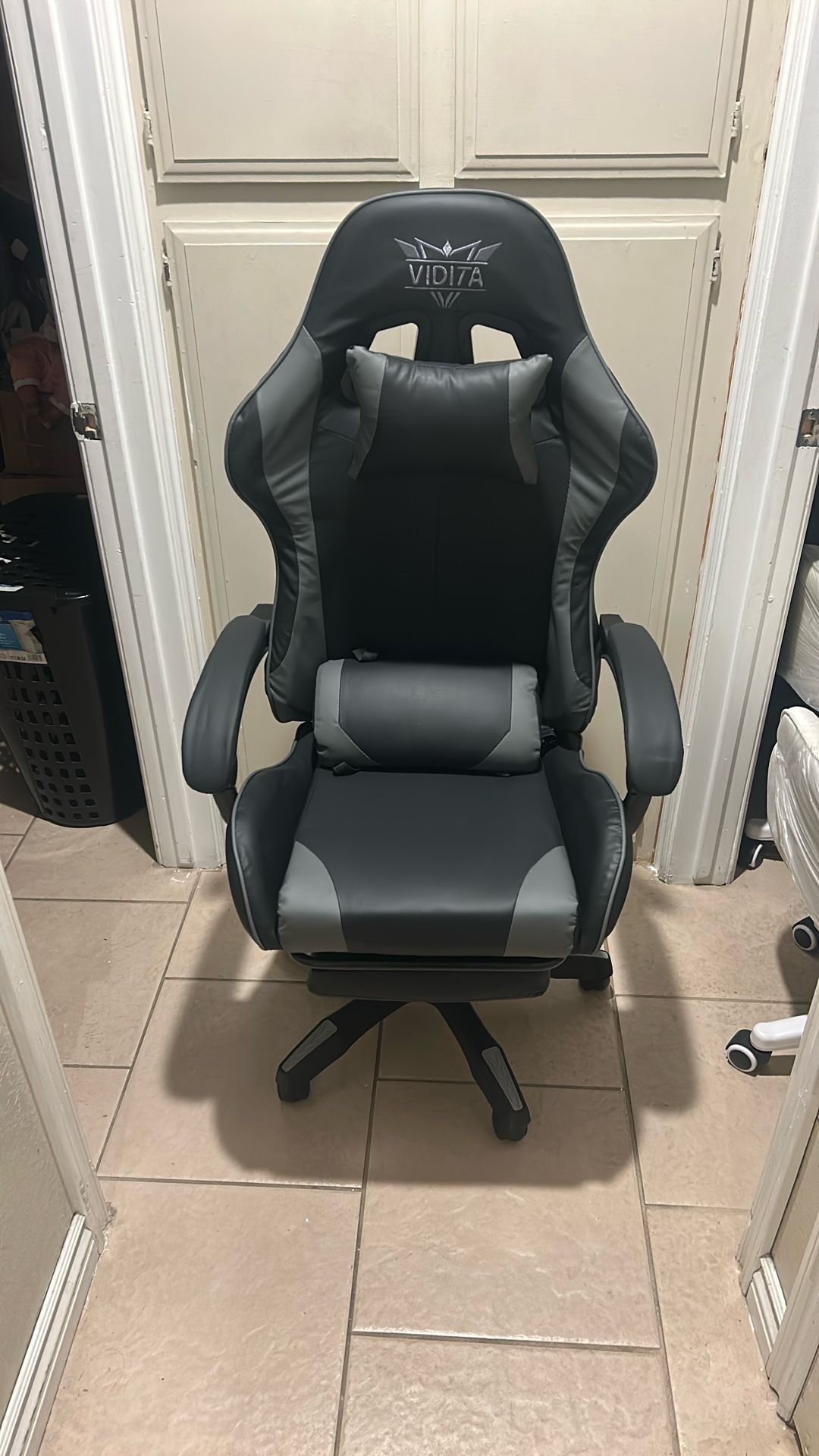 Gaming Chair Black/gray Reclines Leg Rest New