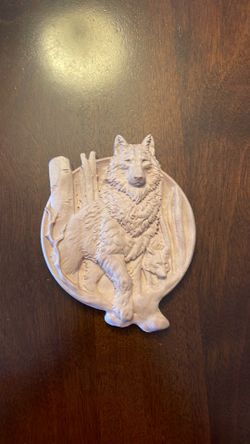 3d Wolf and Pup Carving