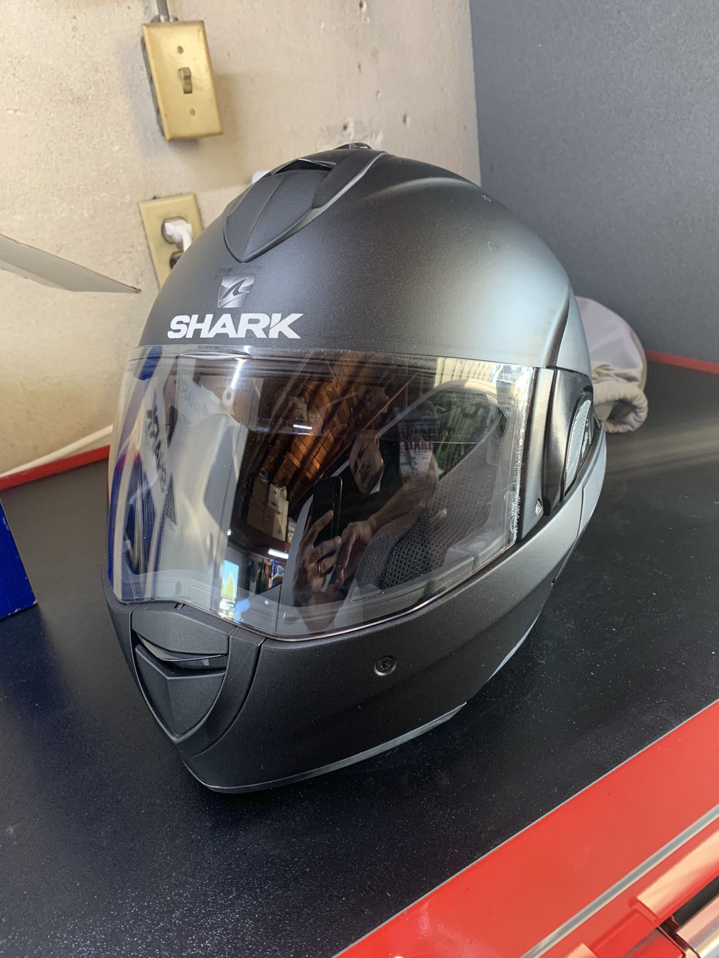 Shark Evoline S3 Motorcycle Helmet - Never Worn **Sharktooth” Capable