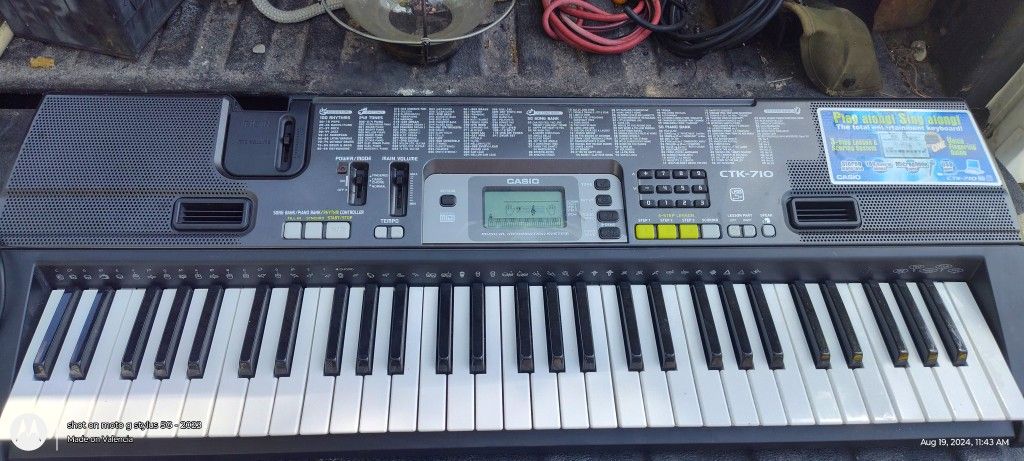 Casio CTK 710 Electronic Keyboard With Microphone