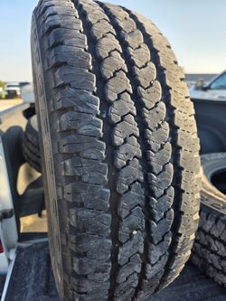 275/70R18 Firestone Transforce AT2