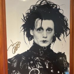 JOHNNY DEPP 8x10 TIM BURTON  EDWARD SCISSOR HANDS SIGNED HEADSHOT W/ COA! 