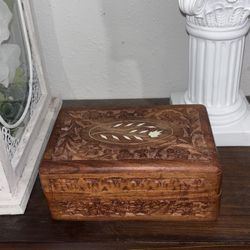 Vintage Hand Carved Wood Jewelry Trinket Box Carved In India