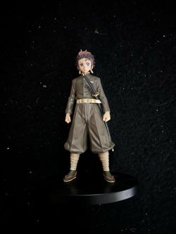 DEMON SLAYER TANJIRO FIGURE!