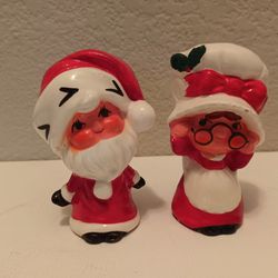 Vintage Japan Salt and Pepper Shakers Mr & Mrs Santa Claus Christmas Decor