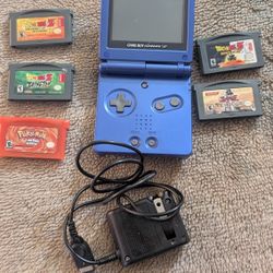 Gameboy SP And 5 Games