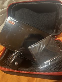 ANDYCINE C5 5.5" Daylight-Viewable Touchscreen On-Camera Monitor