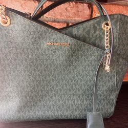 Michael Kors Handbag