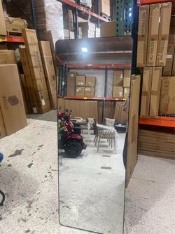 65ā x 23.3ā Full Length Floor Mirror ā Black Frame with Stand